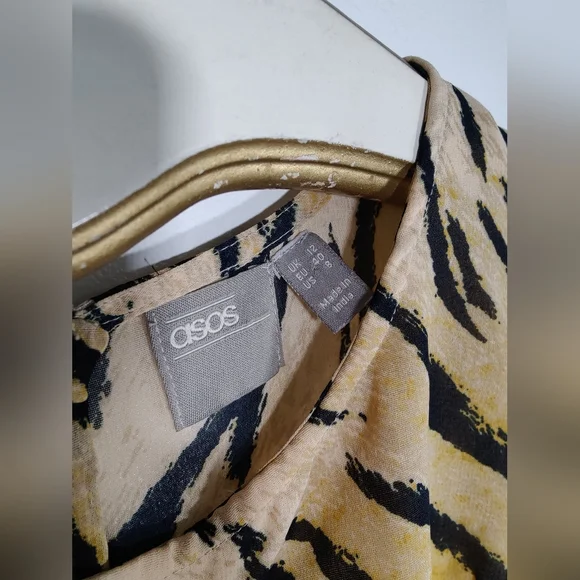 Asos Ruched Tiger Print Dress Size 8 - Picture 5 of 6